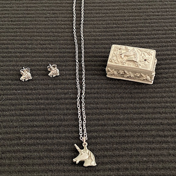 Vintage Torino Handcrafted Pewter Unicorn Box Pin Earrings Necklace Made in USA - Picture 8 of 9